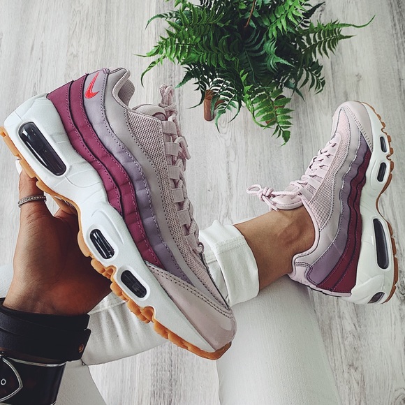 Nike Shoes - Nike air max 95 sneakers
